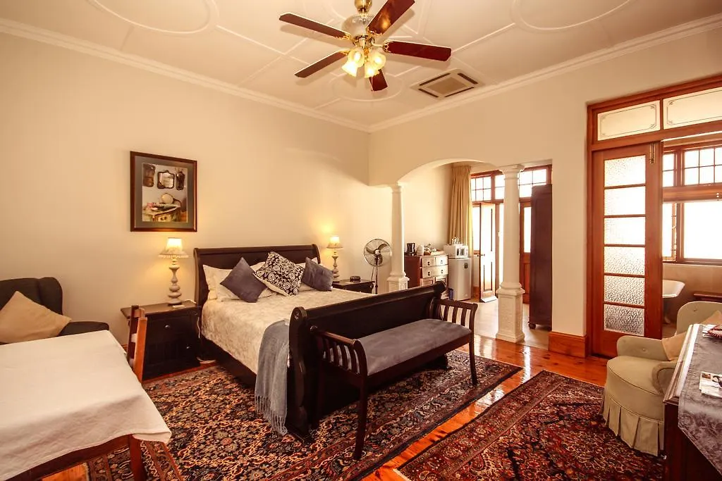 Bed & Breakfast 50 College Drive B&B Port Elizabeth
